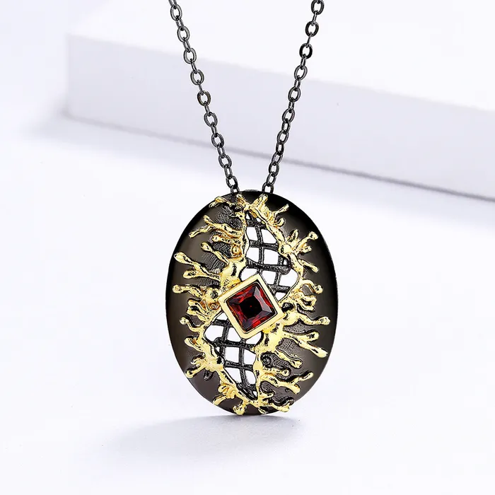 Necklaces Ashley Jewels Hollow Leaf Diamond Pendant Necklace