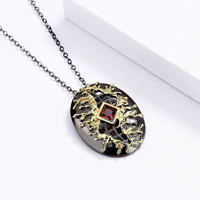 Necklaces Ashley Jewels Hollow Leaf Diamond Pendant Necklace