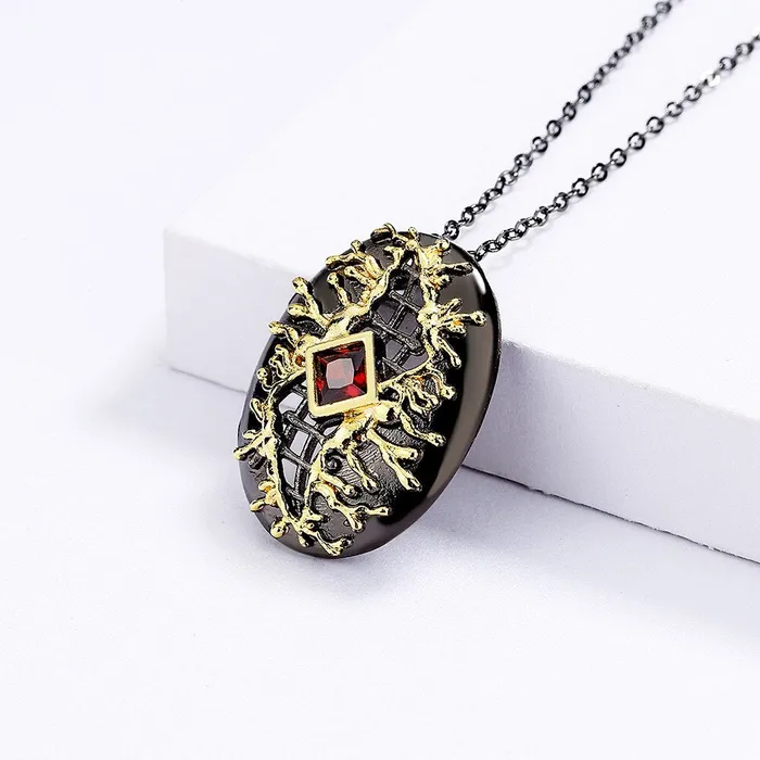 Necklaces Ashley Jewels Hollow Leaf Diamond Pendant Necklace