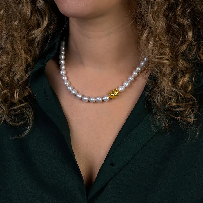 Necklaces Gzahav Japanese Sea Pearls and Gold Necklace