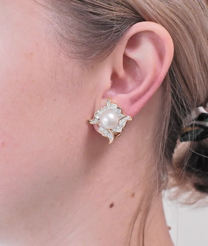 Earrings Angela Cummings Angela Cummings Assael South Sea Pearl Diamond Platinum Gold Earrings