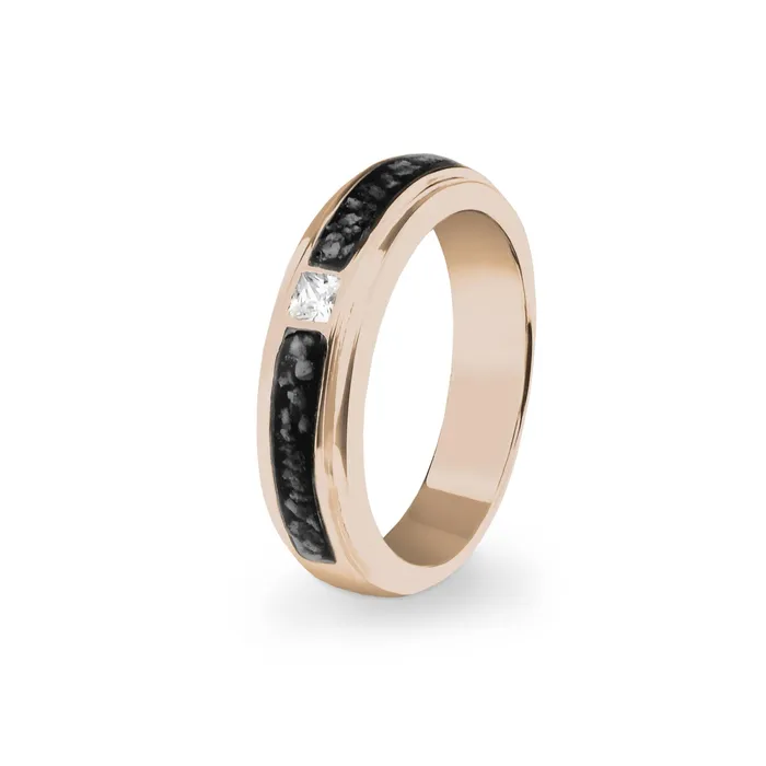 EverWith Unisex Remembrance Memorial Ashes Ring with Fine Crystal EverWith Rings