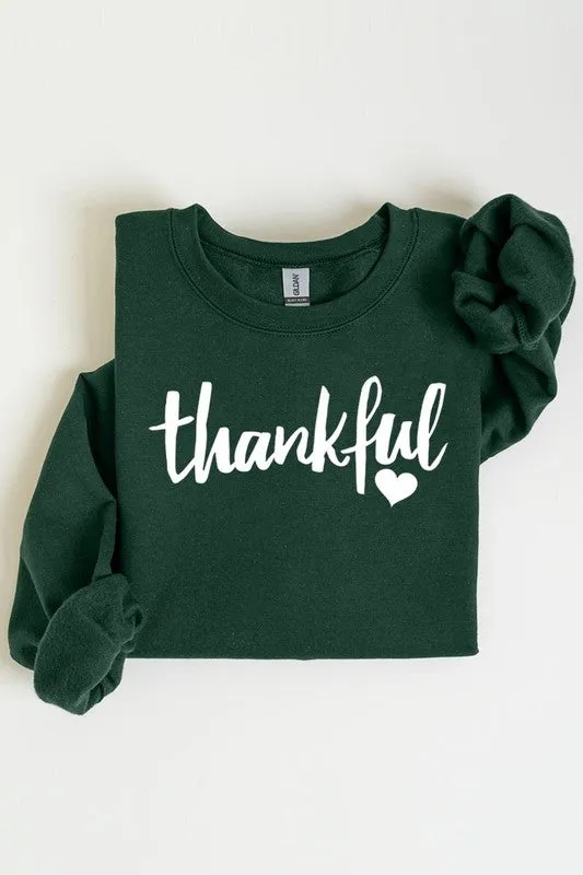 Color Bear Necklaces Thankful Heart Graphic Fleece Sweatshirts