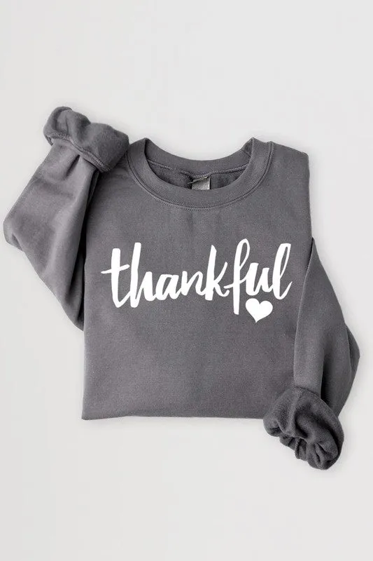 Color Bear Necklaces Thankful Heart Graphic Fleece Sweatshirts