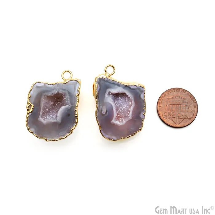 GemMartUSA Earrings Geode Druzy 32x22mm Organic Gold Electroplated Single Bail Gemstone Earring Connector 1 Pair GemMartUSA Earrings Geode Druzy 32x22mm Organic Gold Electroplated Single Bail Gemstone Earring Connector 1 Pair