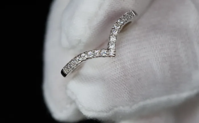 Lab Diamonds London Rings Moissanite Diamond Ring Wishbone Engagement Ring Moissanite Engagement Ring V Shape Wedding Ring Moissanite Ring Moissanite Rings