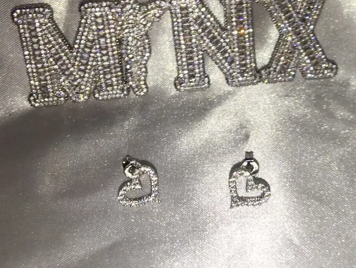 Minx London Earrings Diamond Earrings Heart Earrings Womens Earrings Heart earrings with Diamonds Heart Ear Studs Womens Diamond Ear Studs Ear Studs