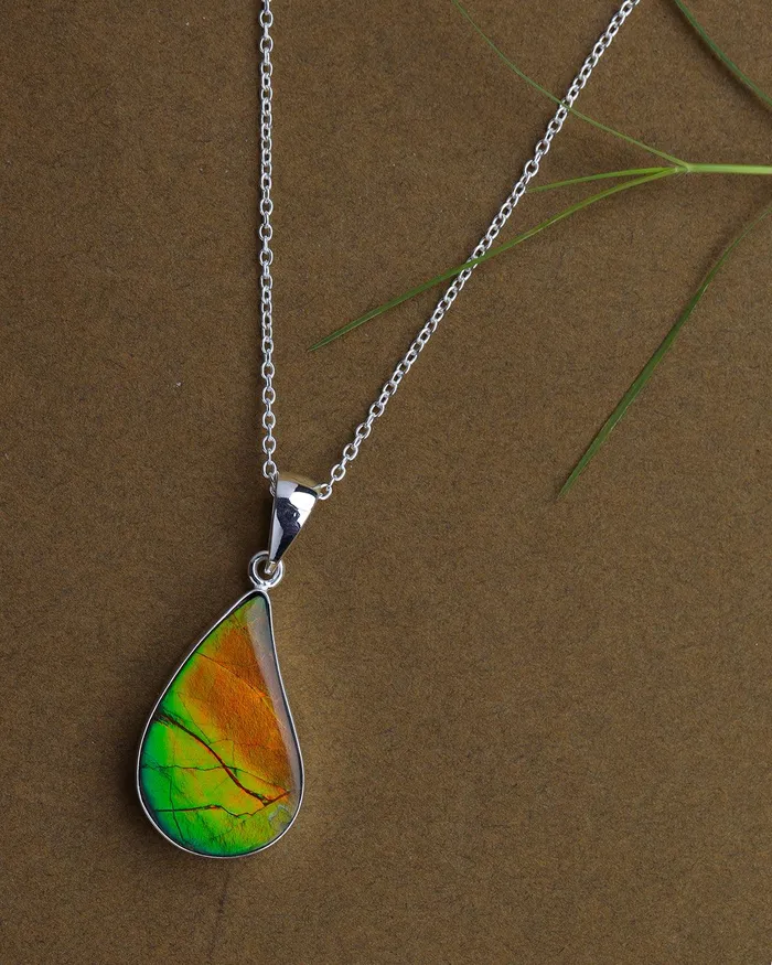 Necklaces YoTreasure 1230 Ct Ammolite 925 Sterling Silver Necklace Pendant Jewelry